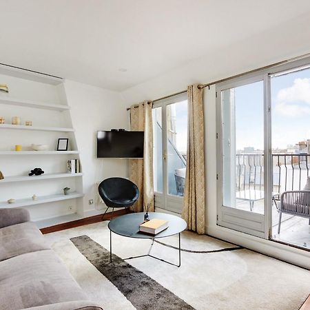 Eiffel Tower View Apartment Paris Exterior photo